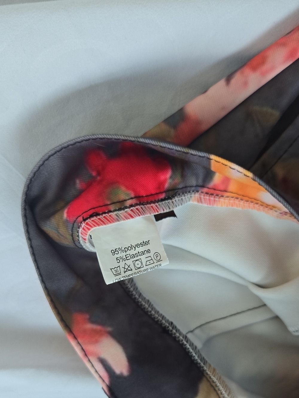 Men's Pants Grey With Multi Color Flowers On Front/Back Beautiful Rich Colors - Picture 15 of 15